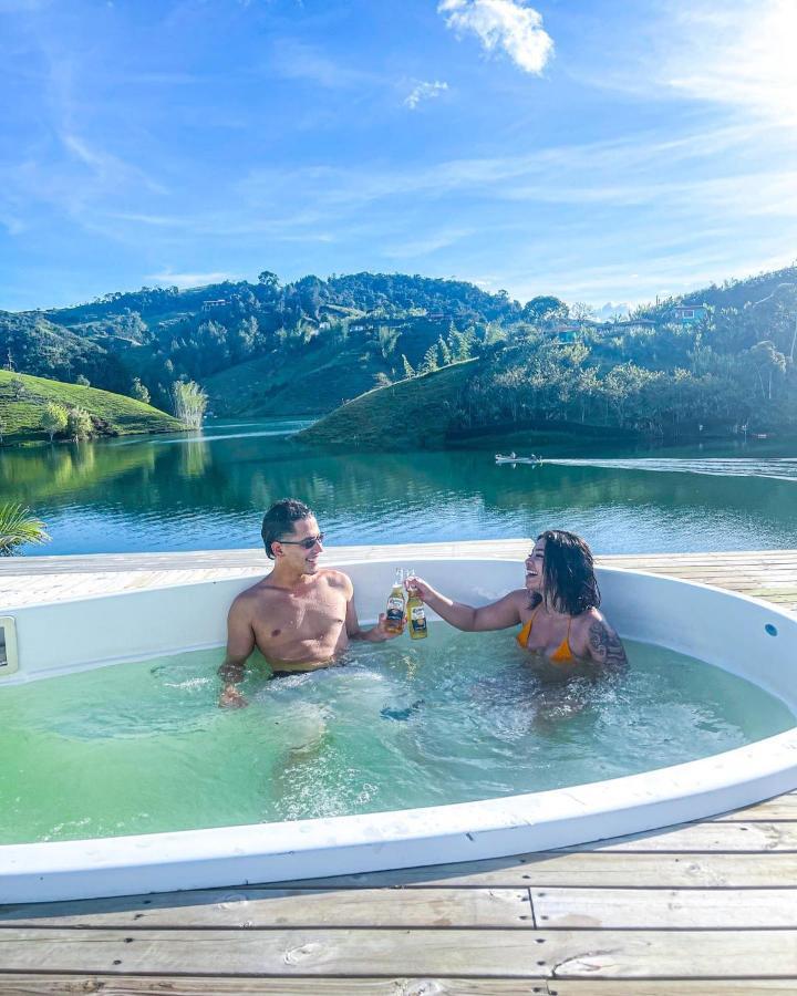 Aw Guatape Glamping Resort المظهر الخارجي الصورة