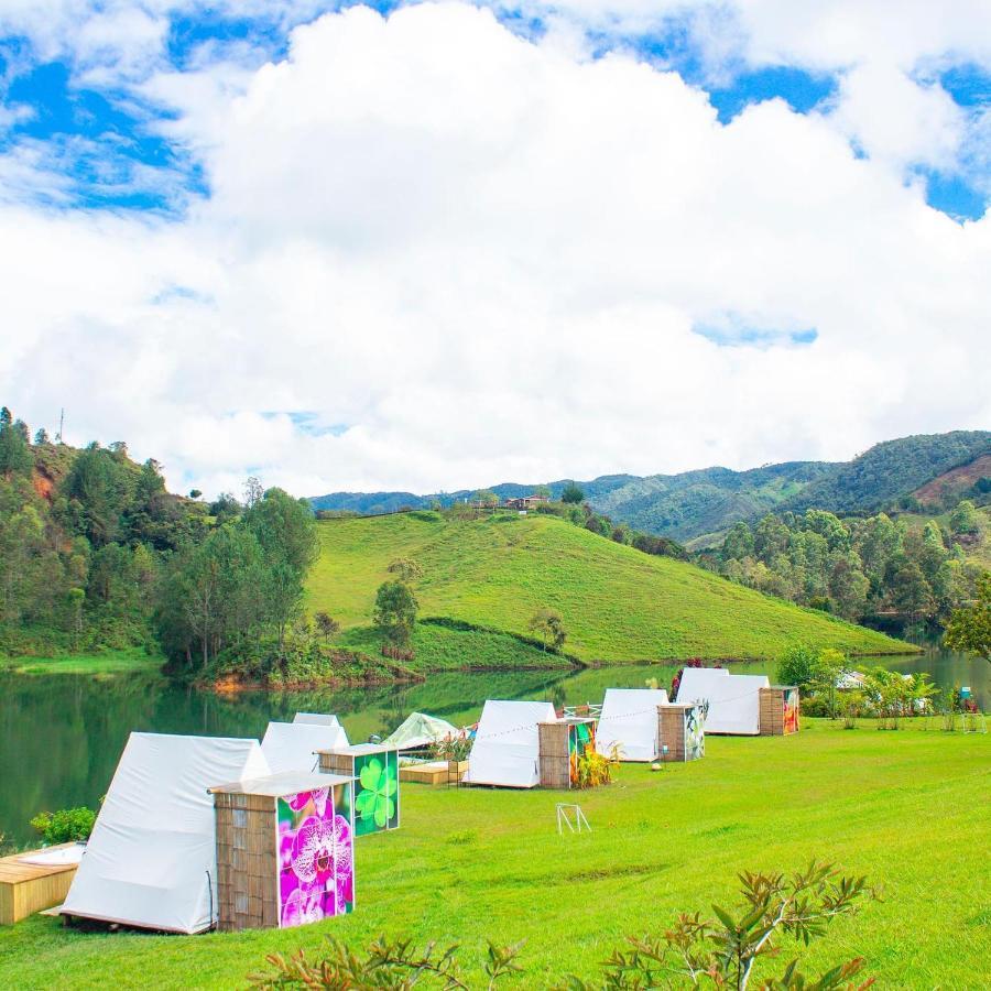 Aw Guatape Glamping Resort المظهر الخارجي الصورة