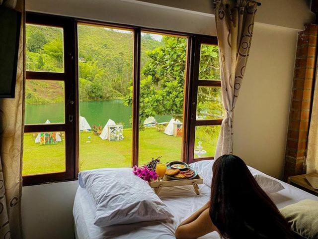 Aw Guatape Glamping Resort المظهر الخارجي الصورة