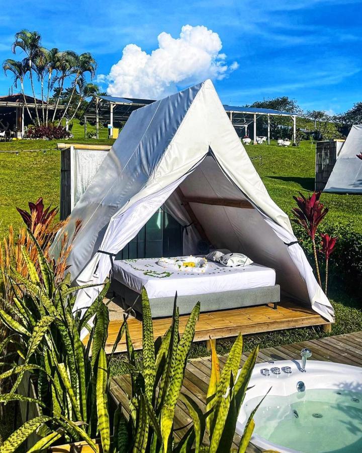 Aw Guatape Glamping Resort المظهر الخارجي الصورة
